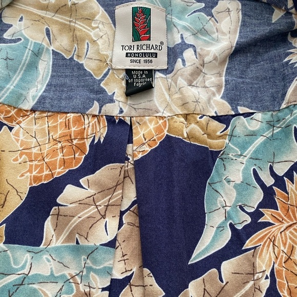 TORI RICHARD Aloha Hawaiian Reverse Print Collared Shirt Men S Small - Picture 5 of 7